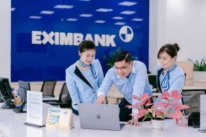 Eximbank: Bao giờ biển lặng, sóng dừng?