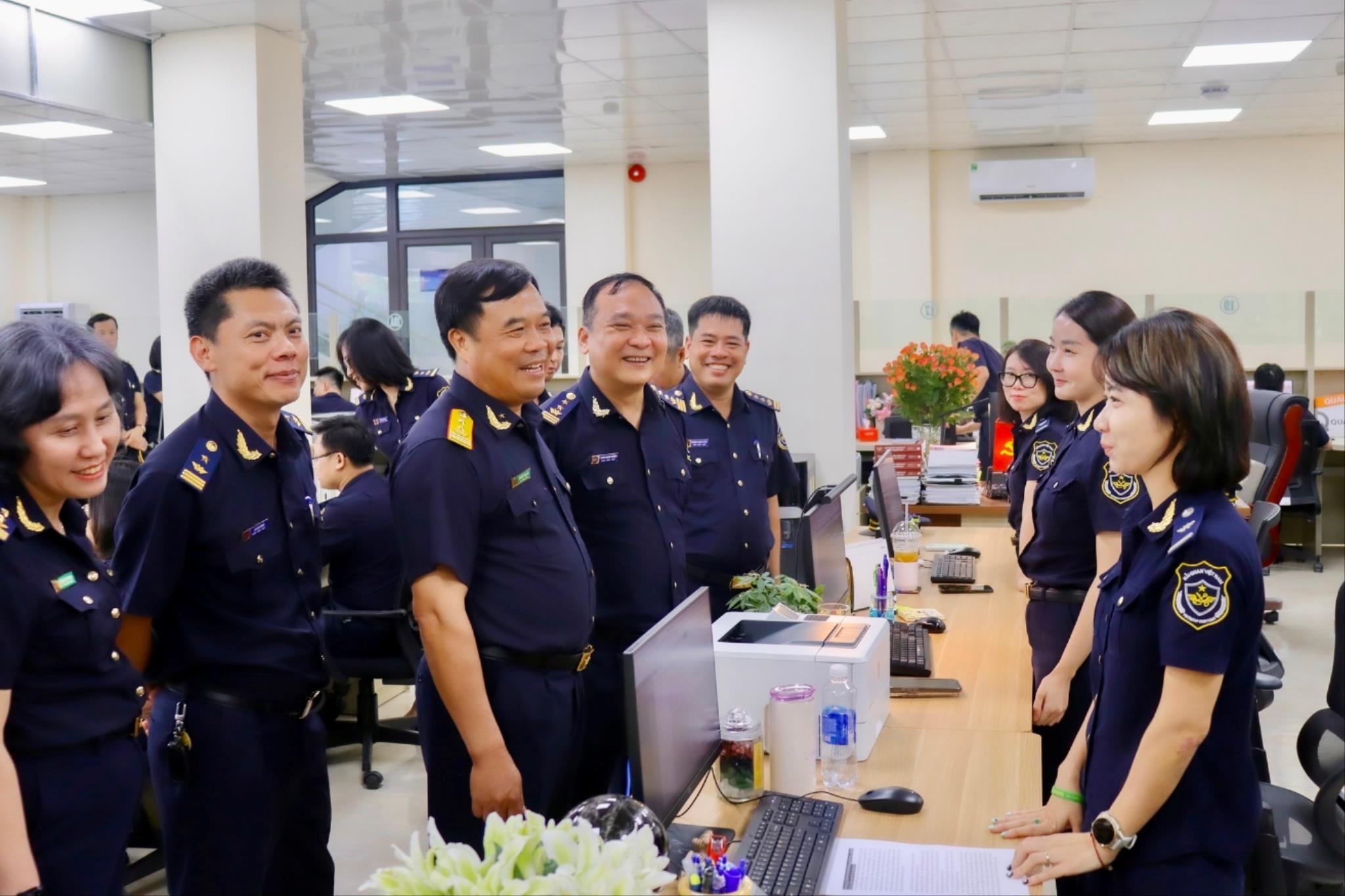 Hơn 1.000 tờ khai được xử lý thông suốt trong ngày đầu thí điểm thông quan tập trung